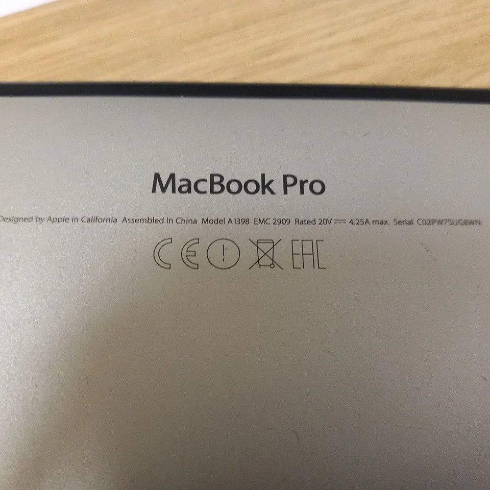 APPLE MACBOOK PRO (A1398 MID 2014)
