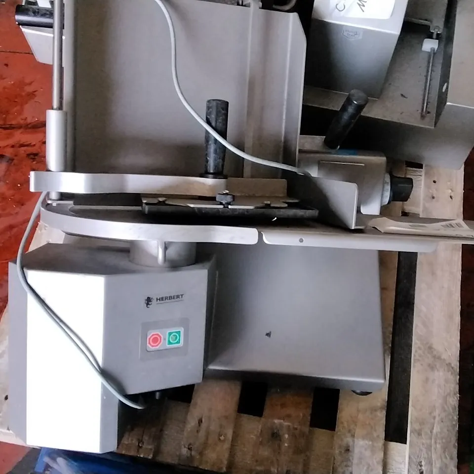 HERBERT G330 COMMERCIAL MEAT SLICER 