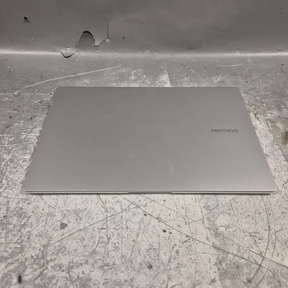 BOXED SAMSUNG GALAXY BOOK PRO LAPTOP 