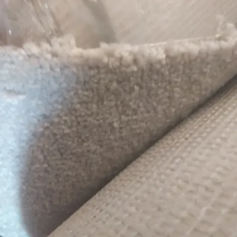 ROLL OF QUALITY EC FREEDOM TISSUE CARPET 5Γ3.2M