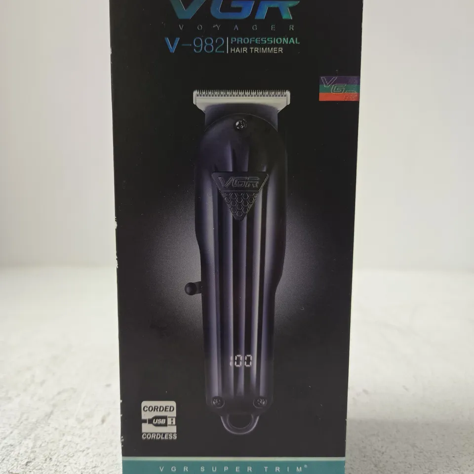 VGR VOYAGER PROFESSIONAL HAIR TRIMMER V-982