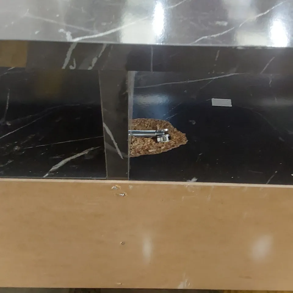 LEDDIE TV STAND FOR TVS UP TO 60"