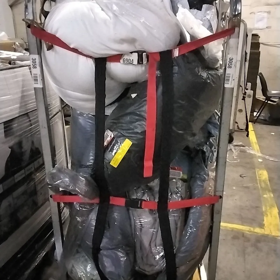 CAGE OF ASSORTED HOUSEHOLD GOODS TO INCLUDE UTENSIL HOLDER, RUGS, DUVET AND OTHER ASSORTED ITEMS...