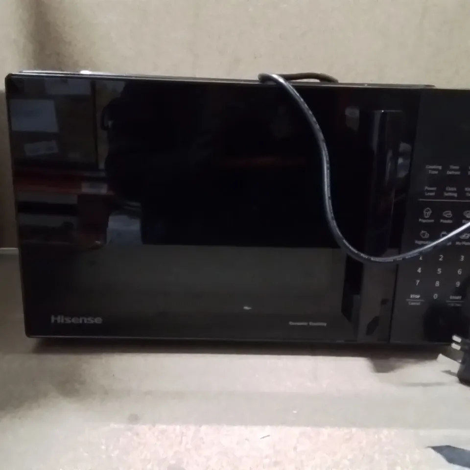 BOXED HISENSE MICROWAVE 