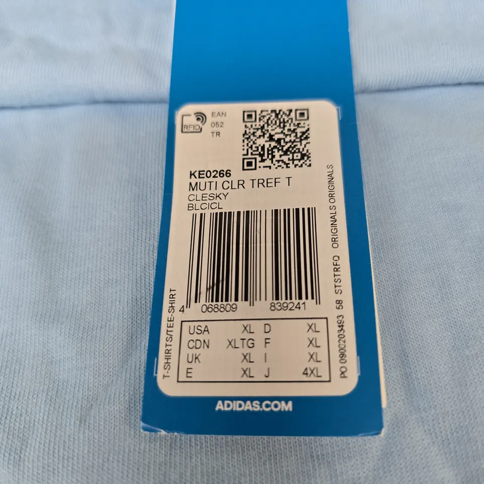 ADIDAS T-SHIRT – LIGHT BLUE, UK XL
