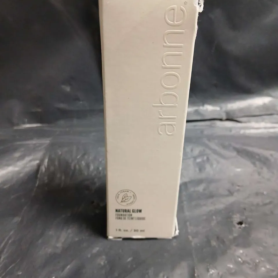 ARBONNE NATURAL GLOW FOUNDATION IN SHADE MEDIUM COOL - 30ML, BOXED