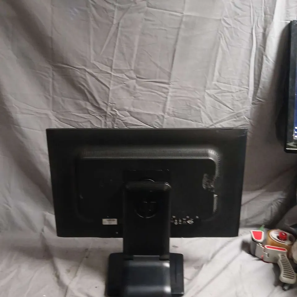 HP COMPAQ LA2306X MONITOR – 23 INCH LCD.