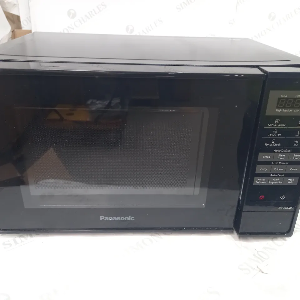 PANASONIC NN-E28JBM MICROWAVE OVEN IN BLACK