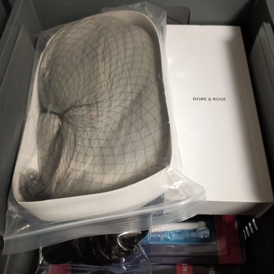  APPROXIMATELY 10 ASSORTED COSMETIC ITEMS INCLUDING RI RI HAIR EXTENSIONS , MOUTH GUARDS AND MINI SHAVER 