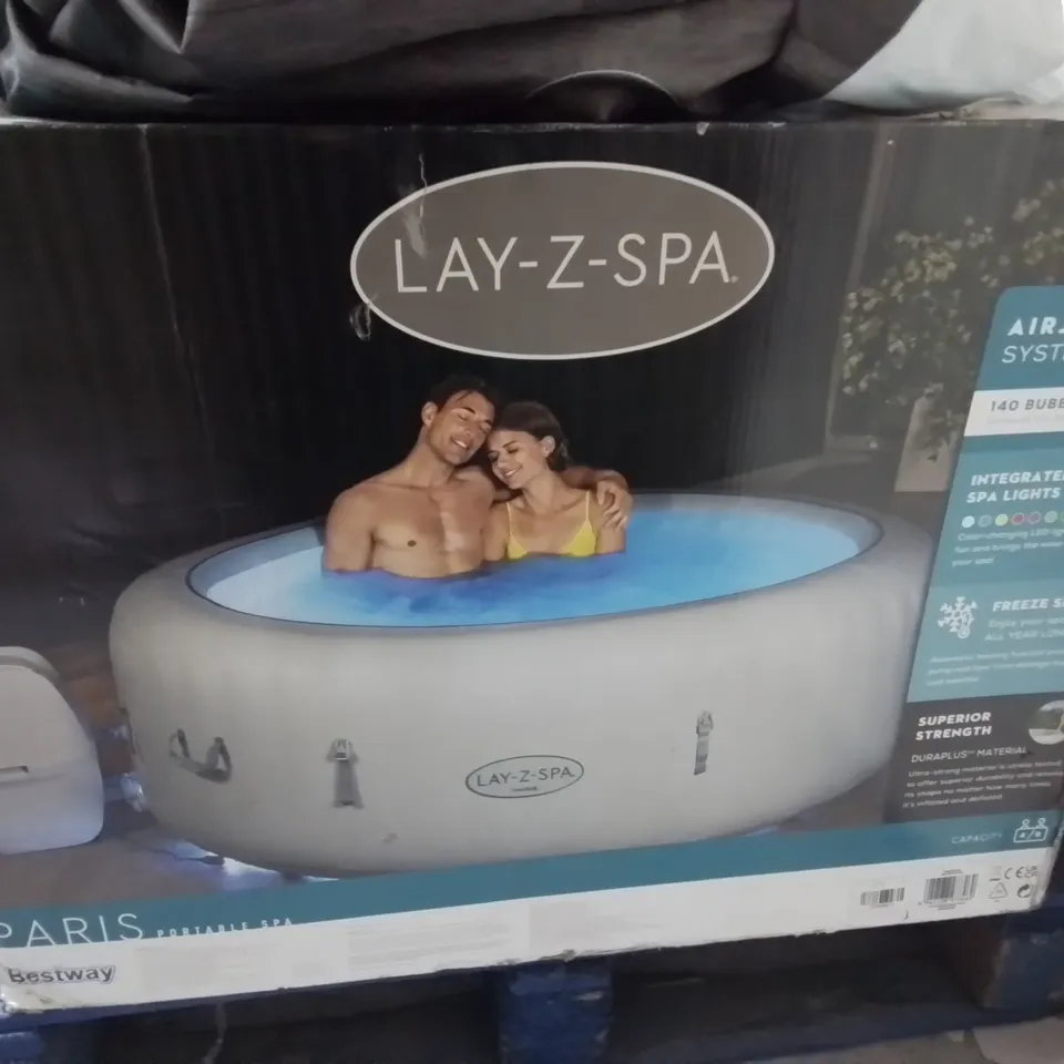 BOXED LAY-Z-SPA PARIS PORTABLE SPA