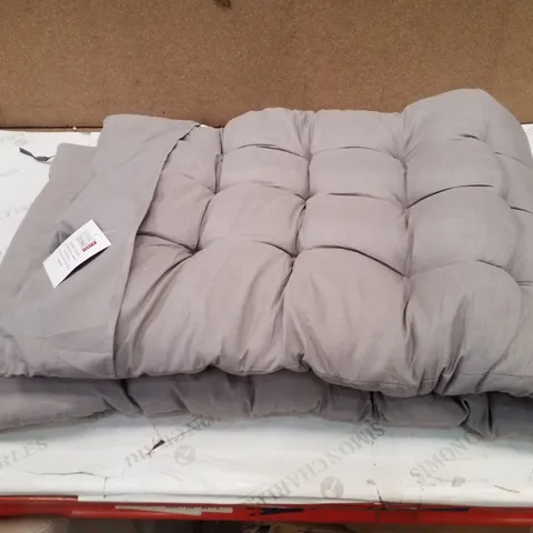 BAGGED GARDEN SEAT/BACK CUSHION