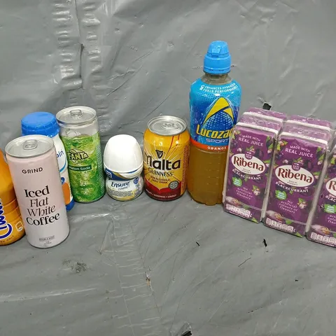 APPROXIMATELY 16 ASSORTED DRINK ITEMS TO INCLUDE CHOCOMEL, LUCOZADE SPORT, RIBENA, ETC - COLLECTION ONLY