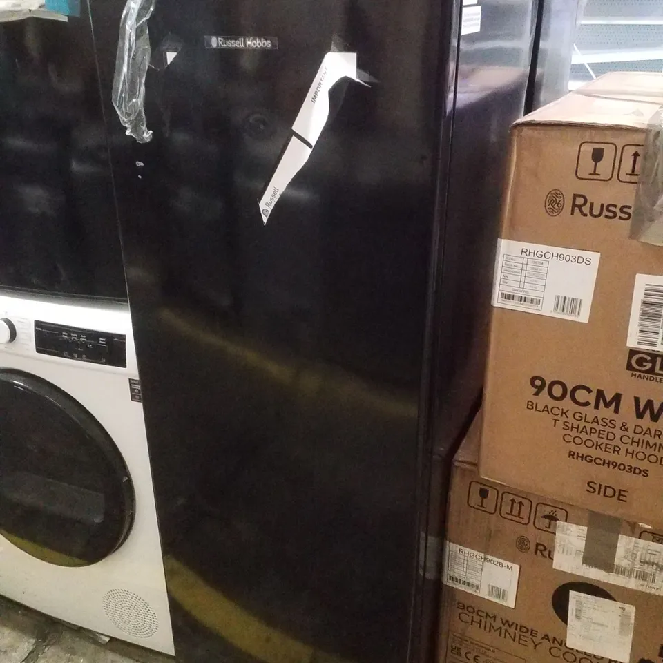 RUSSELL HOBBS RH143FZ552E1B 143CM SMALL UPRIGHT FREEZER - BLACK