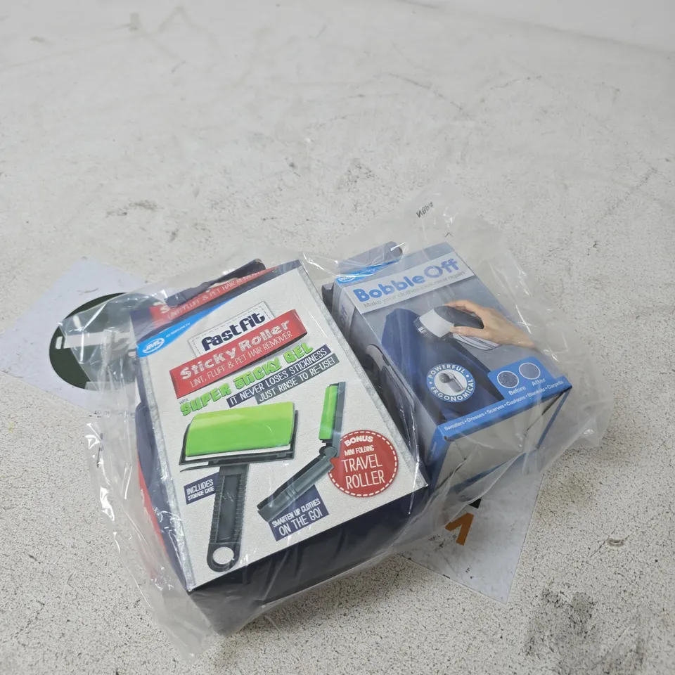 BOX OF APPROXIMATELY 12 ASSORTED ITEMS INCLUDING PURE SHOWER ICONIC SHOWER HEAD AND FAST FIT STICKY ROLLER