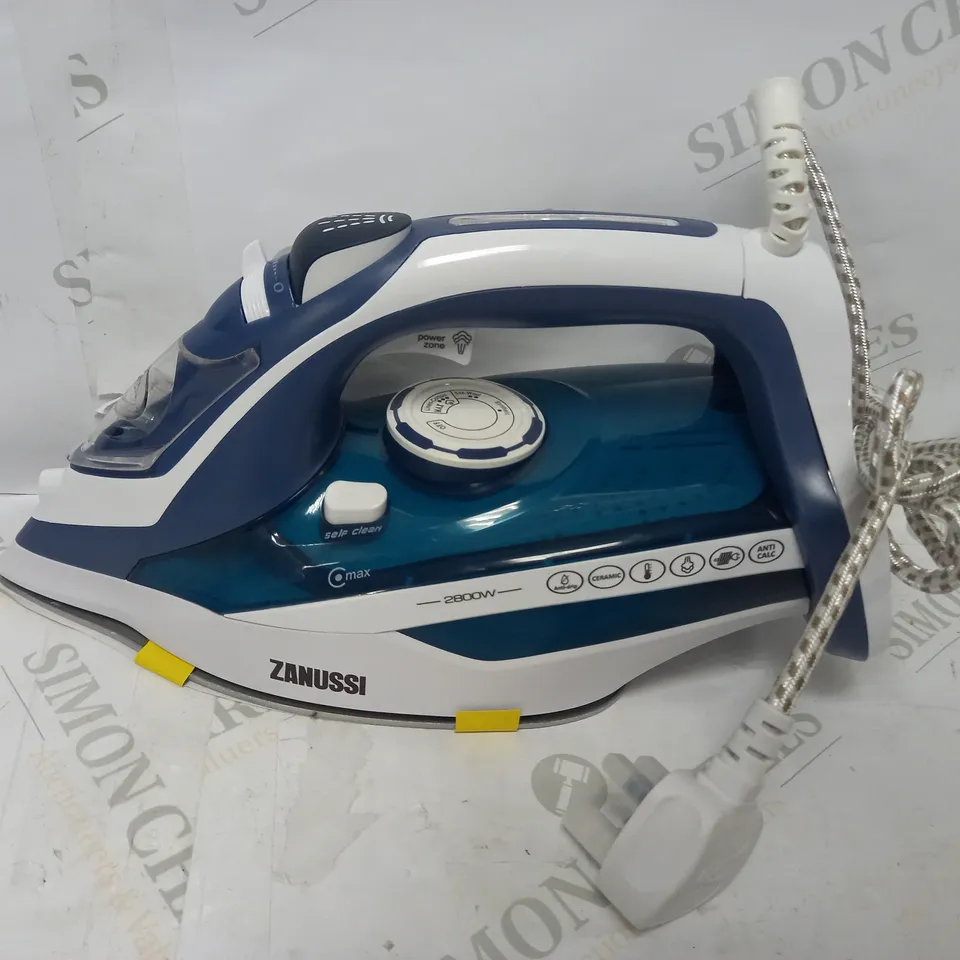 ZANUSSI ZSI-9270-BL IRON DRY & STEAM IRON, BLUE & WHITE