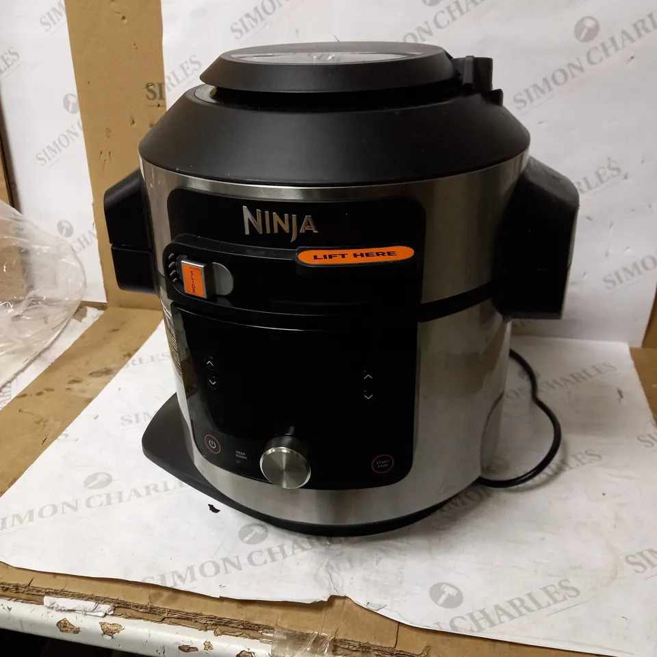 NINJA FOODI MAX SMARTLID MULTI-COOKER 