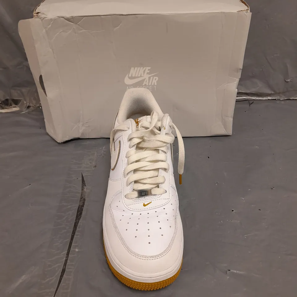 BOXED PAIR OF NIKE AIR FORCE 1 07 WHITE/BRONZE UK 10.5