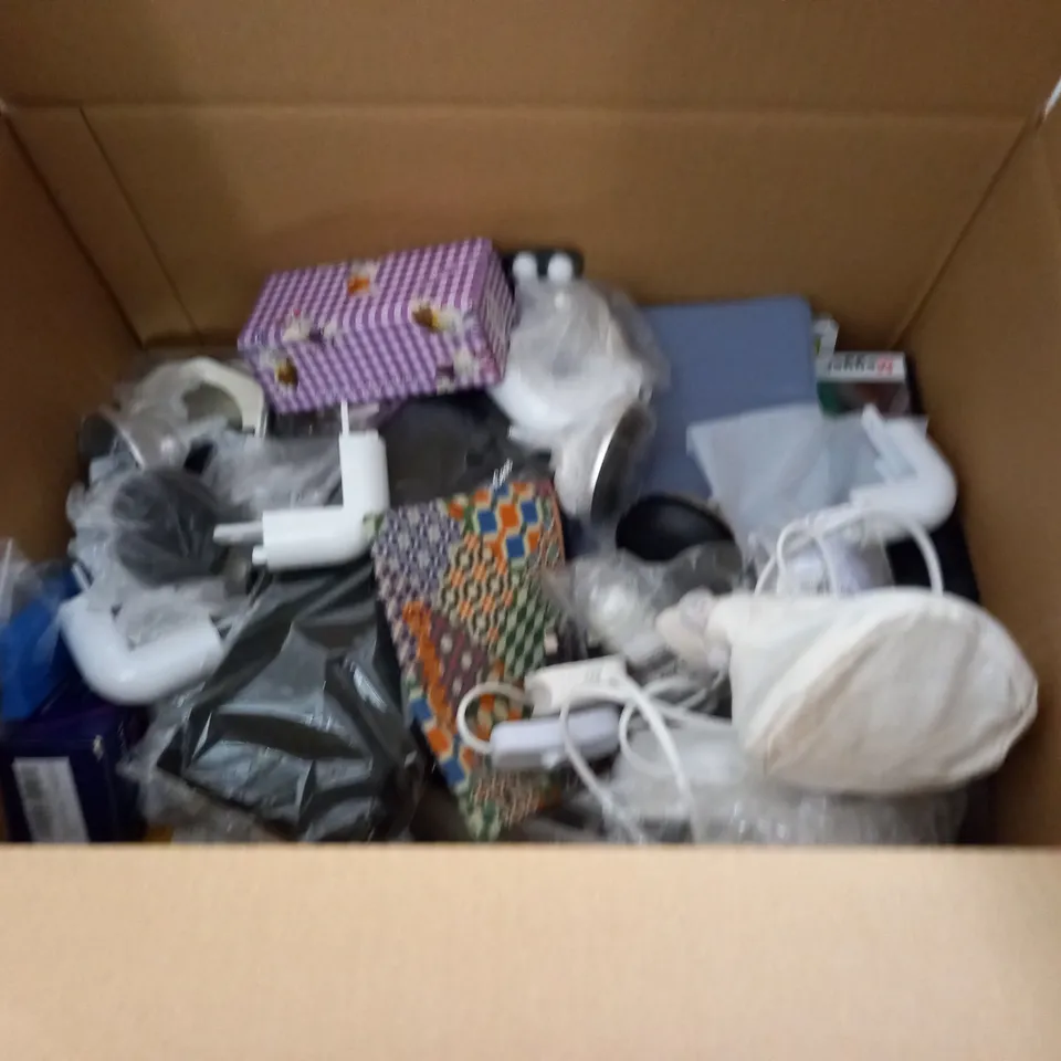 LARGE QUANTITY OF ASSORTED HOUSEHOLD ITEMS TO INCLUDE FISHING ITEMS, FLORIST SCISSORS AND TABLET CASE