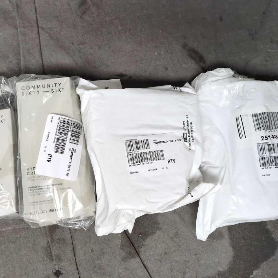 BOX OF APPROXIMATELY 20 ASSORTED HOUSEHOLD ITEMS TO INCLUDE COMMUNITY SIXTY-SIX, ETC - COLLECTION ONLY