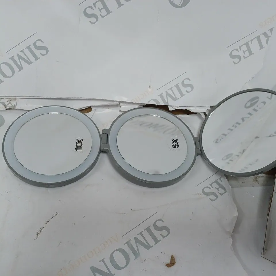 SIMPLY BEAUTY FOLDING TRIO MIRROR LEOPARD PRINT 