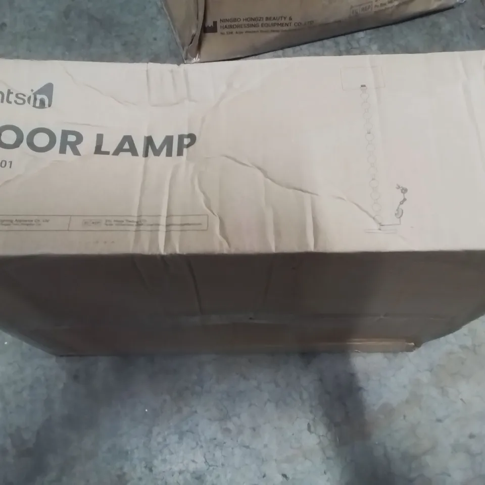 BOXED LIGHTS IN FLOOR LAMP