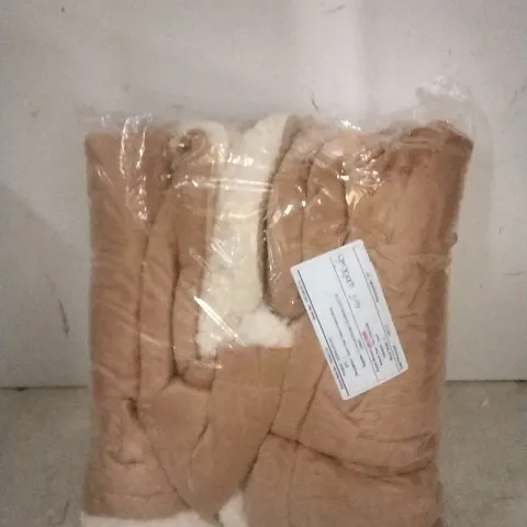 SUPER POLAR FLEECE HEATED BLANKET ( NATURAL )