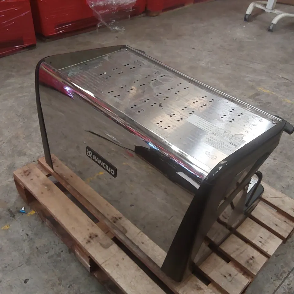 RANCILIO CLASSE 7 COMMERCIAL 2 GROUP COFFEE MACHINE