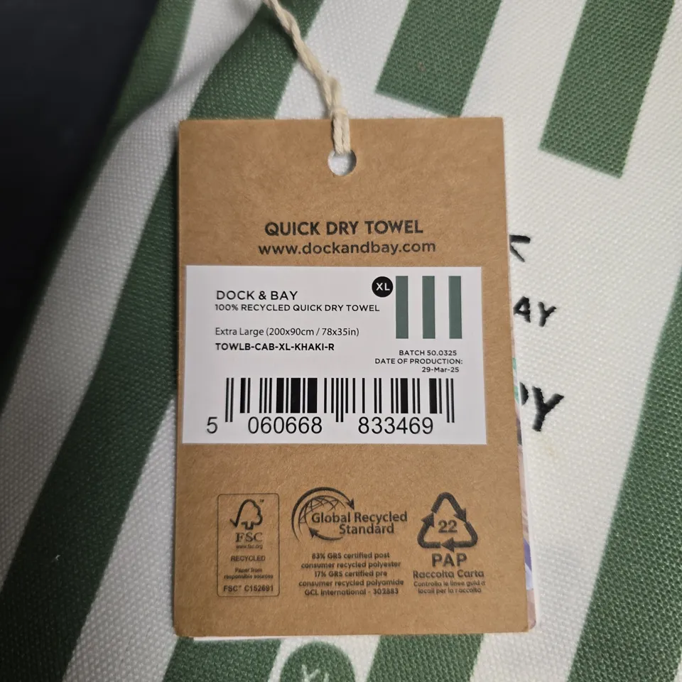 DOCK & BAY QUICK DRY TOWEL XL – GREEN & WHITE STRIPED