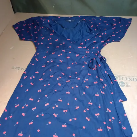 WOMENS CHERRY PATTERN TIE DRESS SIZE L