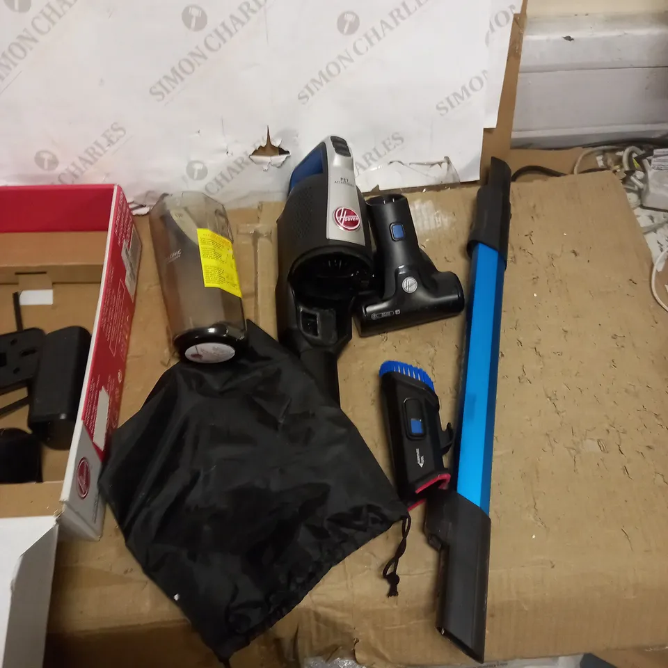HOOVER CORDLESS PET VACUUM 