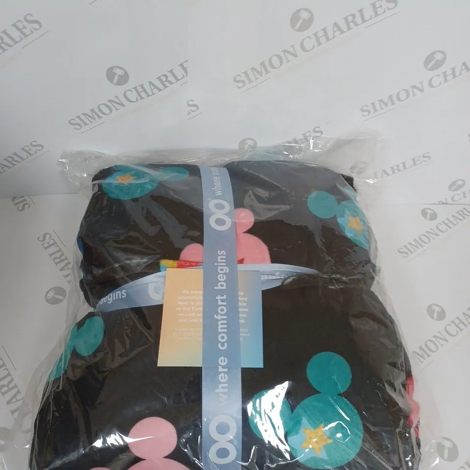 OODIE OVERSIZED WEARABLE BLANKET - SIZE NOT SPECIFIED 