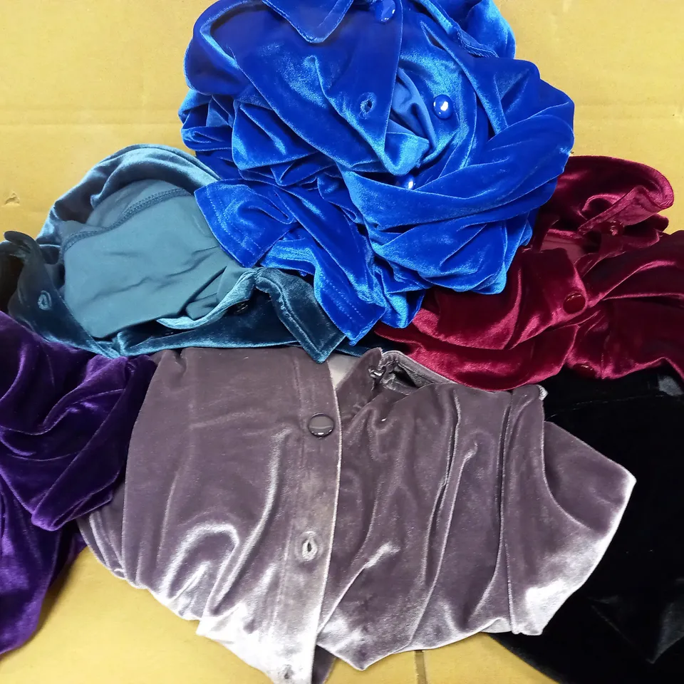 BOX OF VARIOUS WOMEN'S CLOTHING ITEMS TO INCLUDE VELVET-FEEL SHIRTS, BLACK BLAZERS, LONG-SLEEVED T-SHIRTS AND LIGHT JUMPERS WITH FLORAL DIAMANTE DETAIL