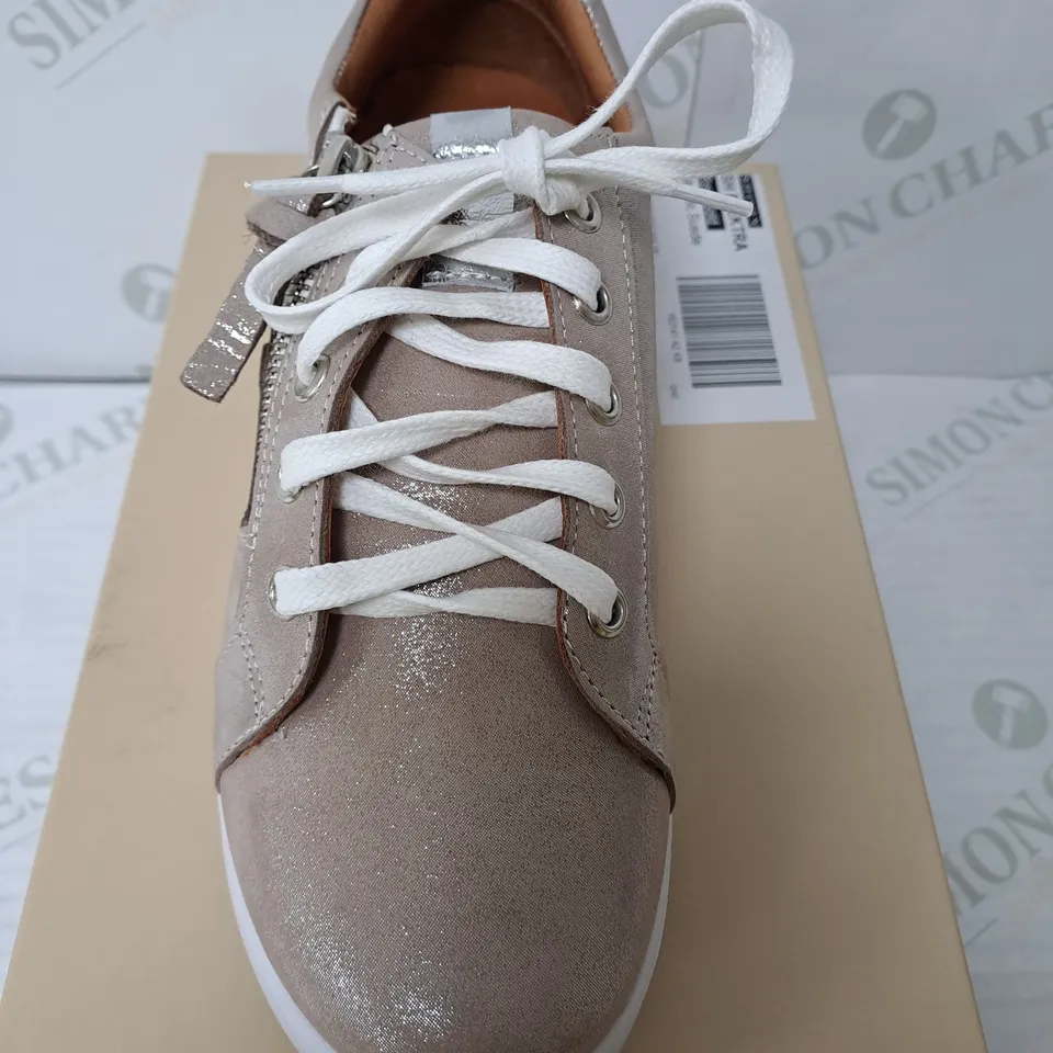 BOXED SHOON ELEKTRA TRAINER GOLD SIZE 8