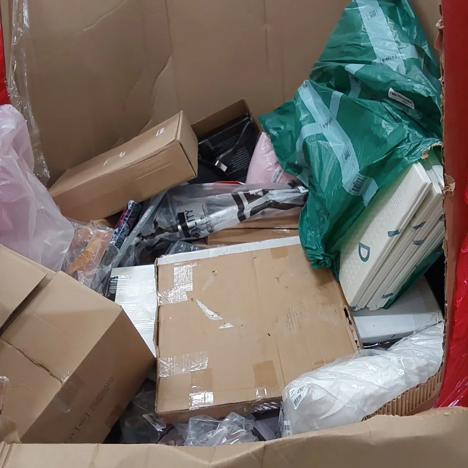 PALLET OF ASSORTED HOUSEHOLD ITEMS AND CONSUMER PRODUCTS TO INCLUDE; PANS, AIR FRYER, TOILET SEAT, DANCE MAT, BOXED FURNITURE ETC 
