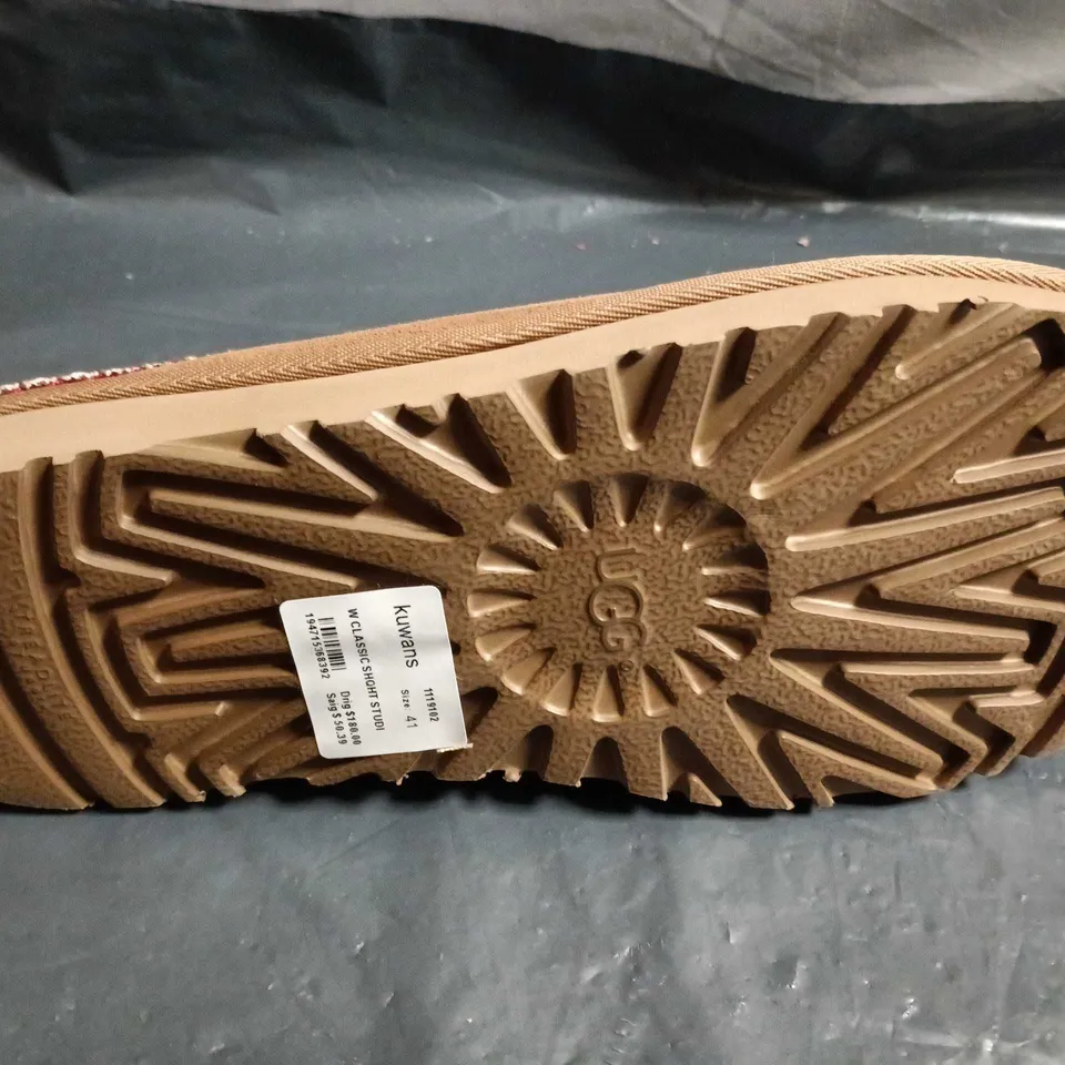 UGG WOMEN'S SUEDE SLIPPER BOOTS - UK SIZE 8