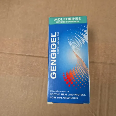 APPROXIMATELY 15 ASSORTED ITEMS INCLUDING BREAST MILK STORAGE BAGS AND GENGICEL MOUTH RINSE 