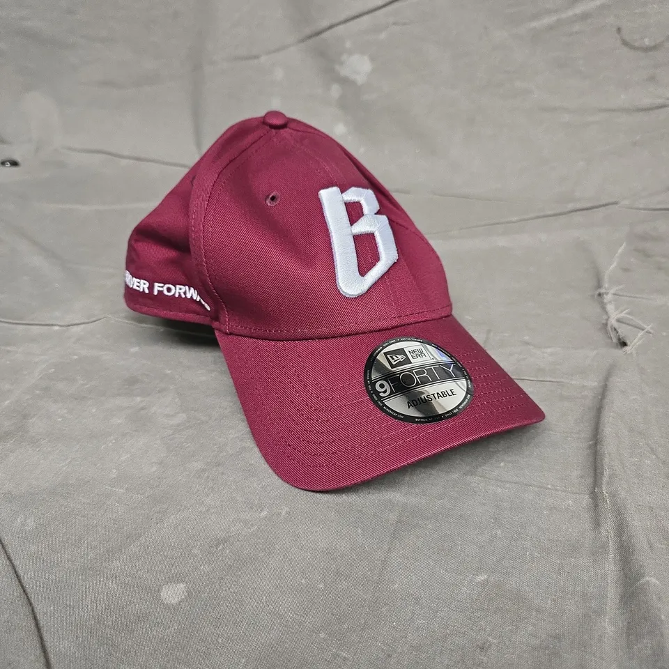 NEW ERA 9FORTY BURGUNDY BASEBALL CAP – OSFM
