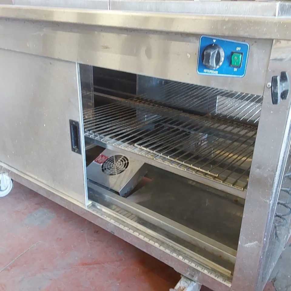 MOFFAT COMMERCIAL CARVERY CABINET 