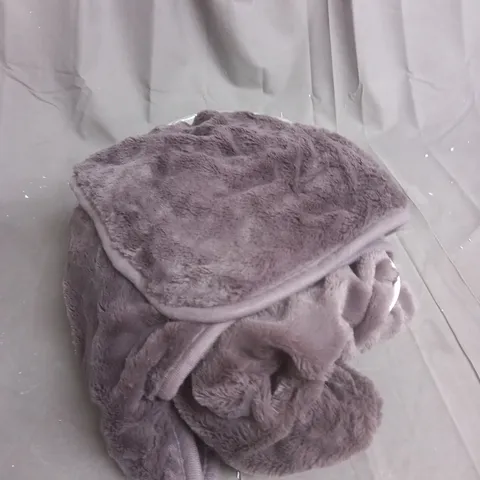 COZEE HOME VELVETSOFT HEATED THROW IN GREY