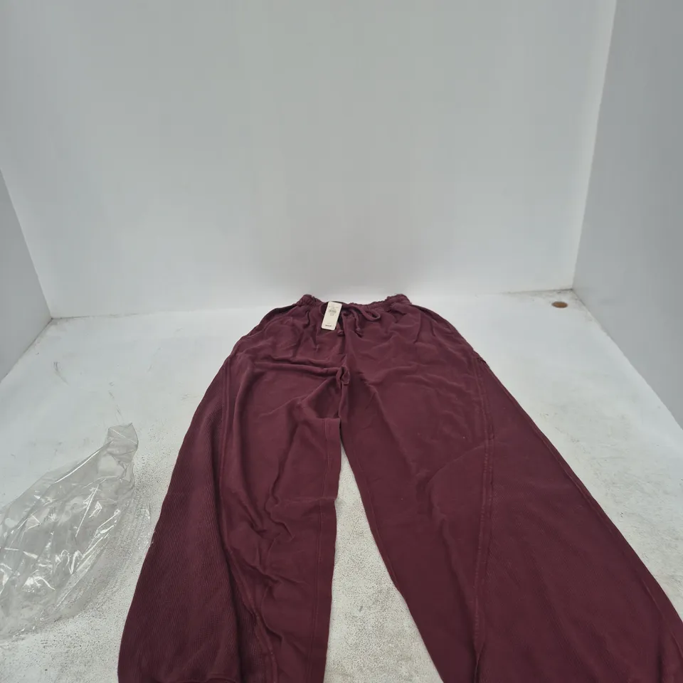AERIE WOMEN'S BURGUNDY JOGGERS – UK XXS (US XXS / EU XXS)