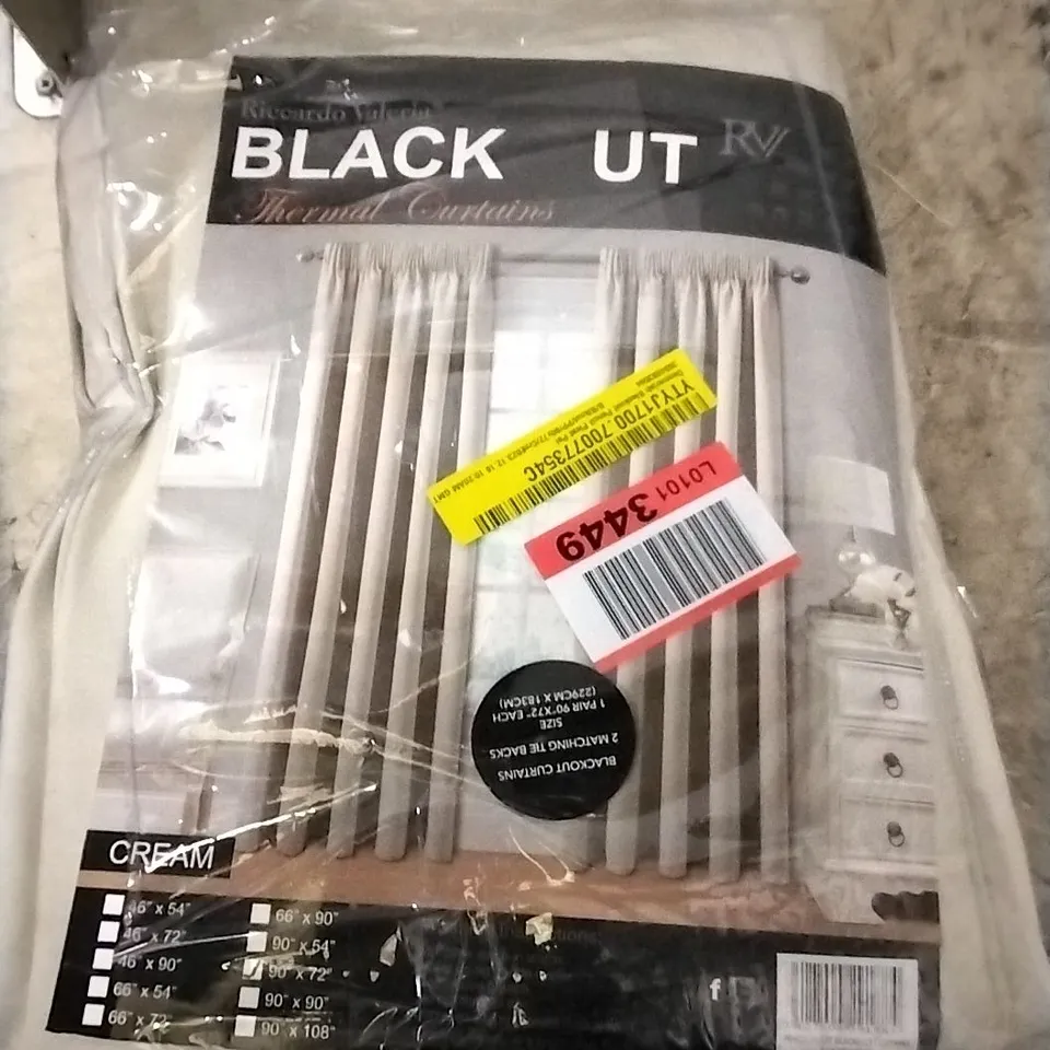 BAGGED DESMARIAH BLACKOUT PENCIL PLEATED CURTAINS // SIZE: 229 X 183 CM 