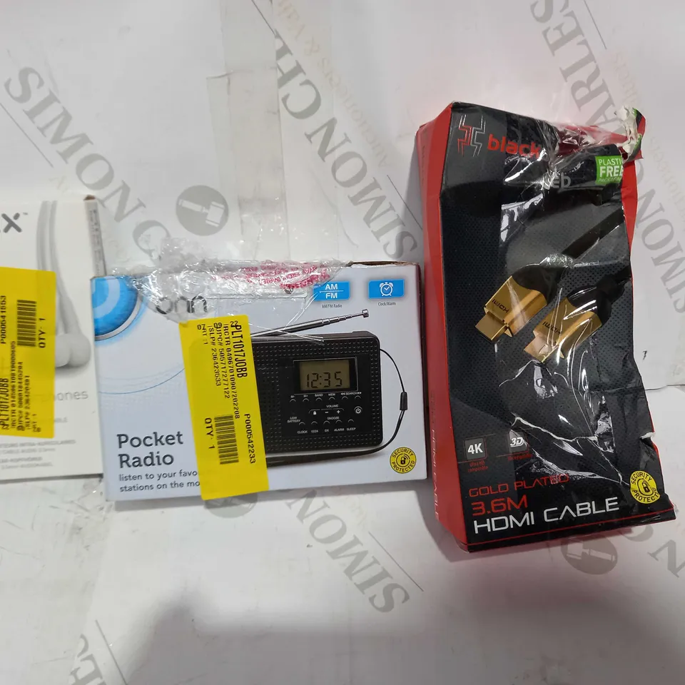 BOX OF APPROXIMATELY 15 ASSORTED HOUSEHOLD ITEMS TO INCLUDE MIXX IN EAR EARPHONES, ONN POCKET RADIO, BLACKWEB HDMI CABLE, ETC