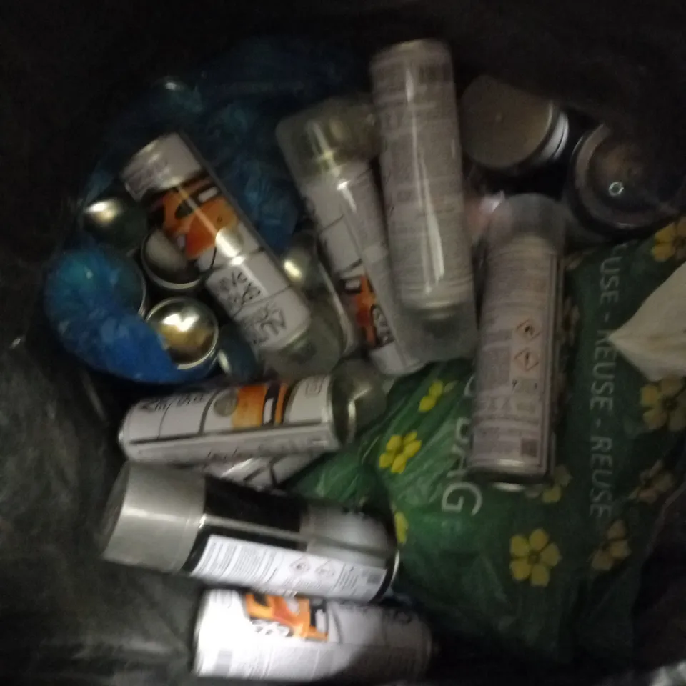 BAG OF ASSORTED SPRAY PAINTS ALL COMING IN DIFFERENT COLOURS 