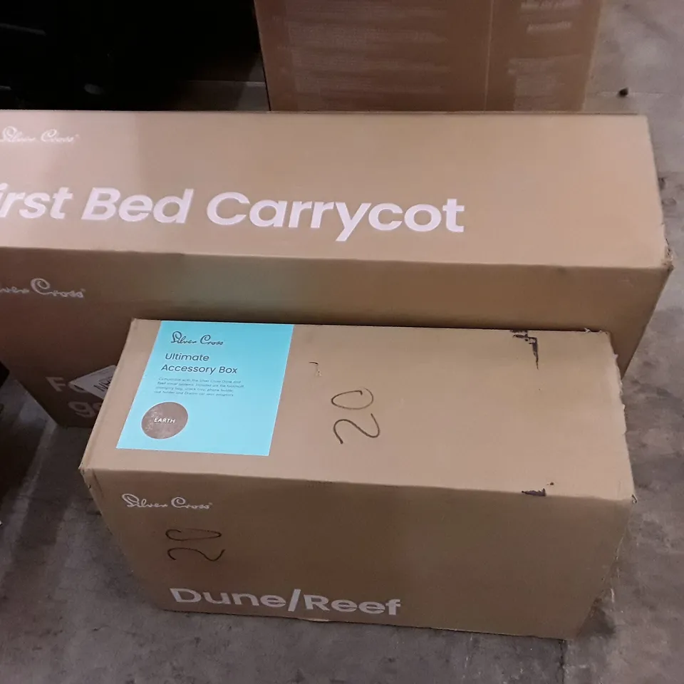 REEF ULTIMATE PACK & FIRST BED CARRYCOT (2 BOXES)