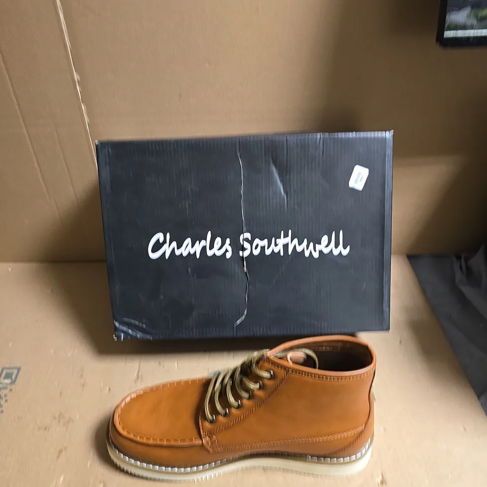 CHARLES SOUTHWELL TAN LEATHER LACE-UP BOOT – MEN'S FOOTWEAR  - UK SIZE 7