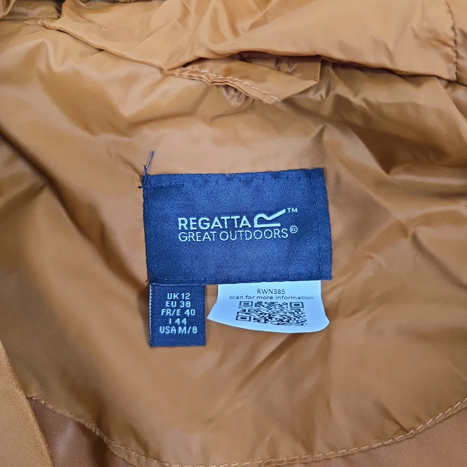 UK 12 REGATTA GREAT OUTDOORS QUILTED HOODED JACKET – BROWN – SHOWERPROOF (RWN385)