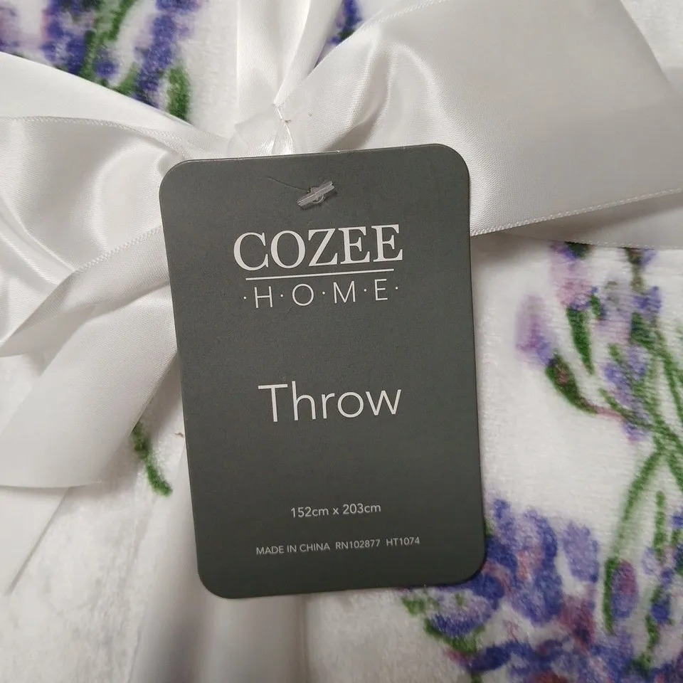 Cozee Home Throw – Floral Lavender Blanket 152 x 203 cm