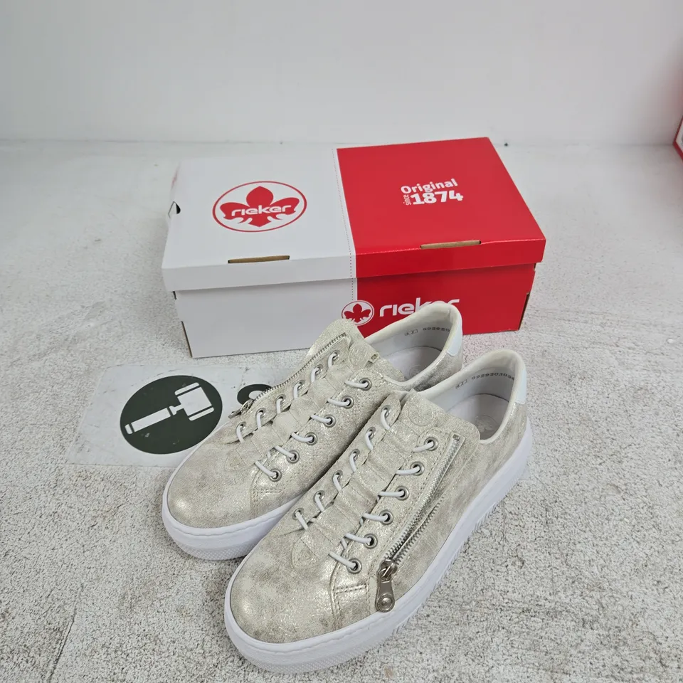 RIEKER BEIGE SNEAKERS M1953-60 – UK 7.5 (EU 41)