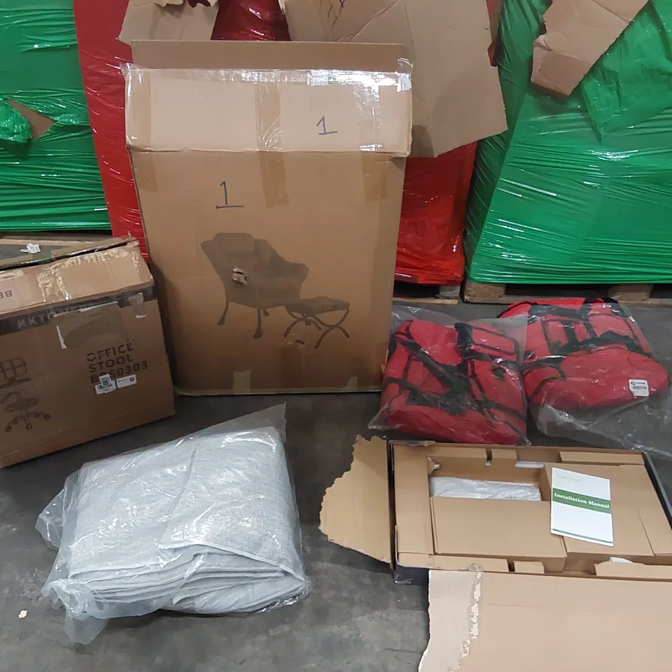 PALLET OF ASSORTED CONSUMER PRODUCTS TO INCLUDE: CHAIR, OFFICE STOOL, SHOWER FAUCET, RUG, BAGS ECT