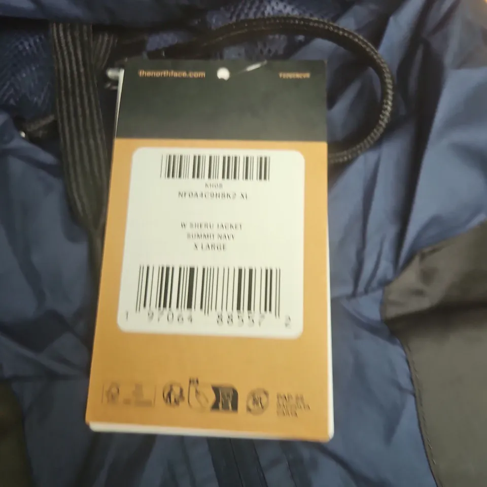 THE NORTH FACE HOODED COAT - SIZE XL